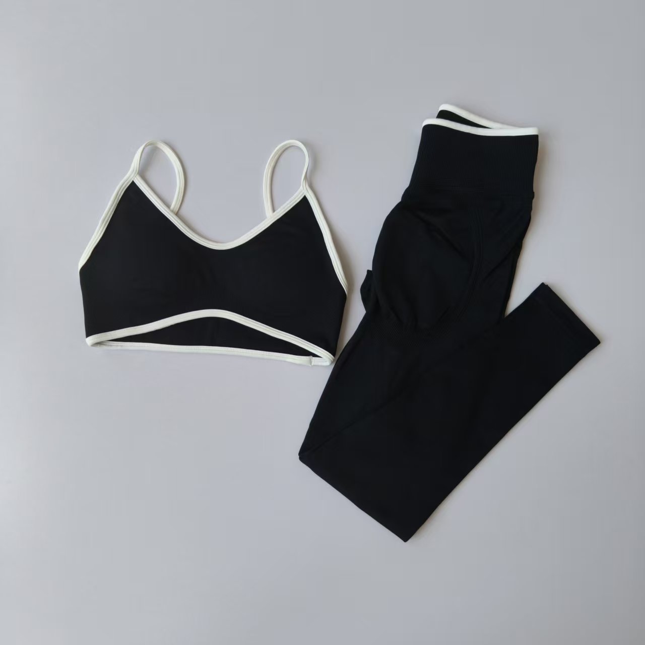 Seamless 2PCS Legging Sets Wom - Yoga Fitness Zumba บทวิจารณ์และราคา
